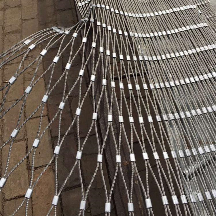 不銹鋼繩網(wǎng)的用途.jpg 不銹鋼繩網(wǎng)的用途.jpg