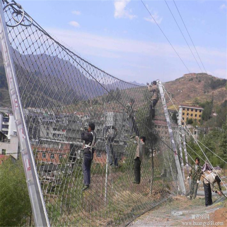 e74736562861a90e.jpg e74736562861a90e.jpg